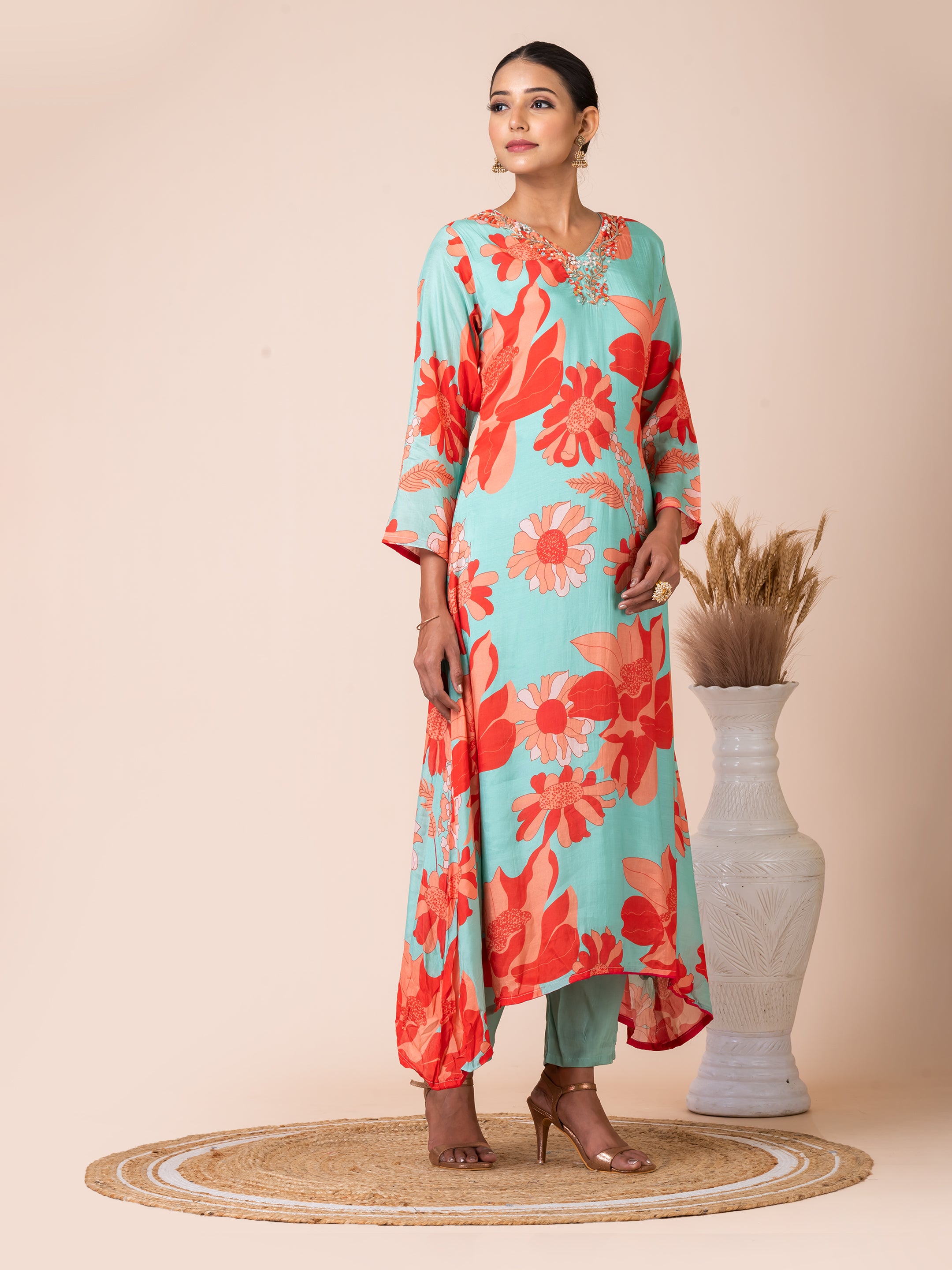 Elegant Turquoise Floral Handwork Kurta Set by Sarso Sarso