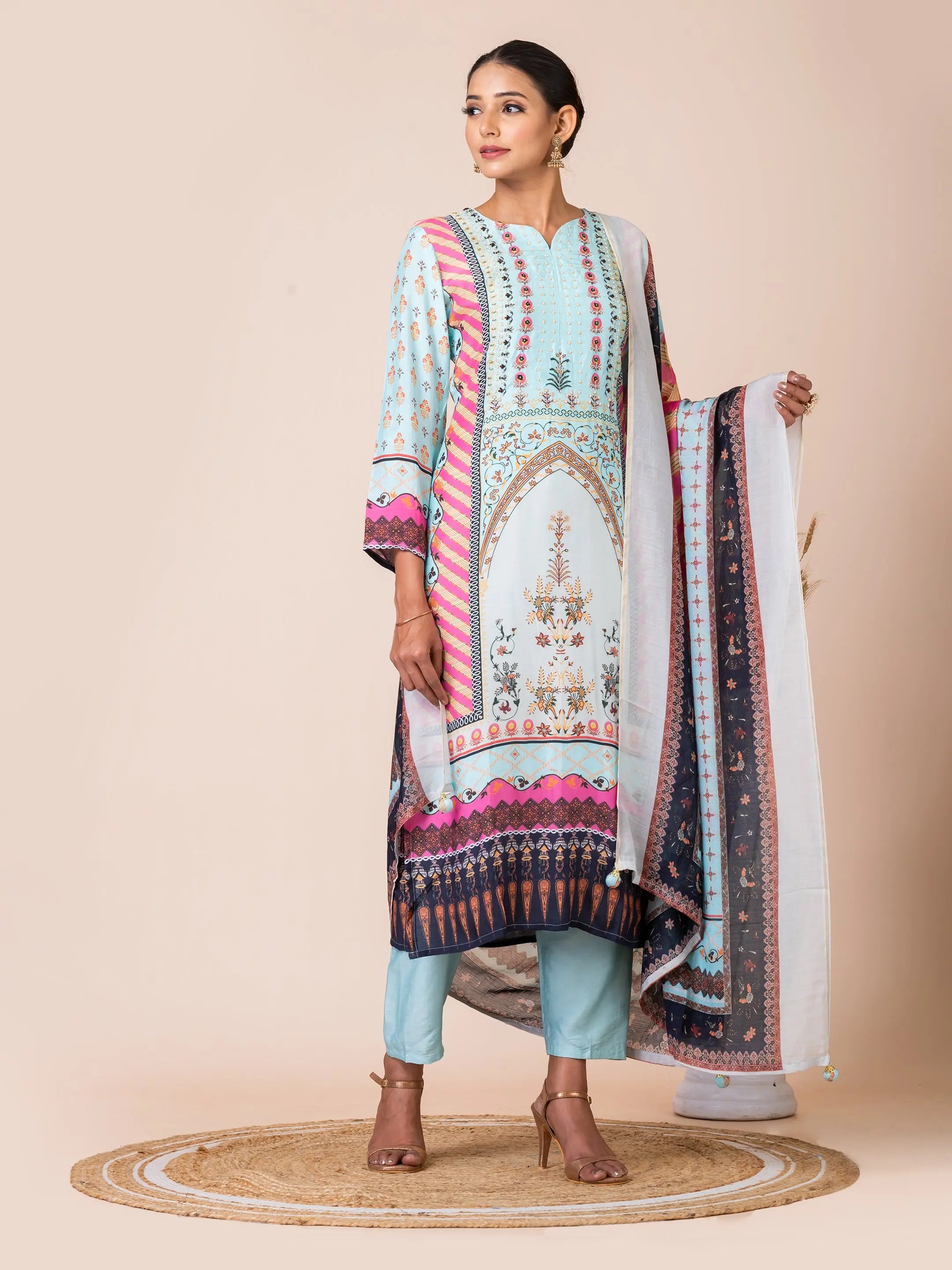 Colourful Pakistani Print Kurta Set with Handwork Detailing Sarso