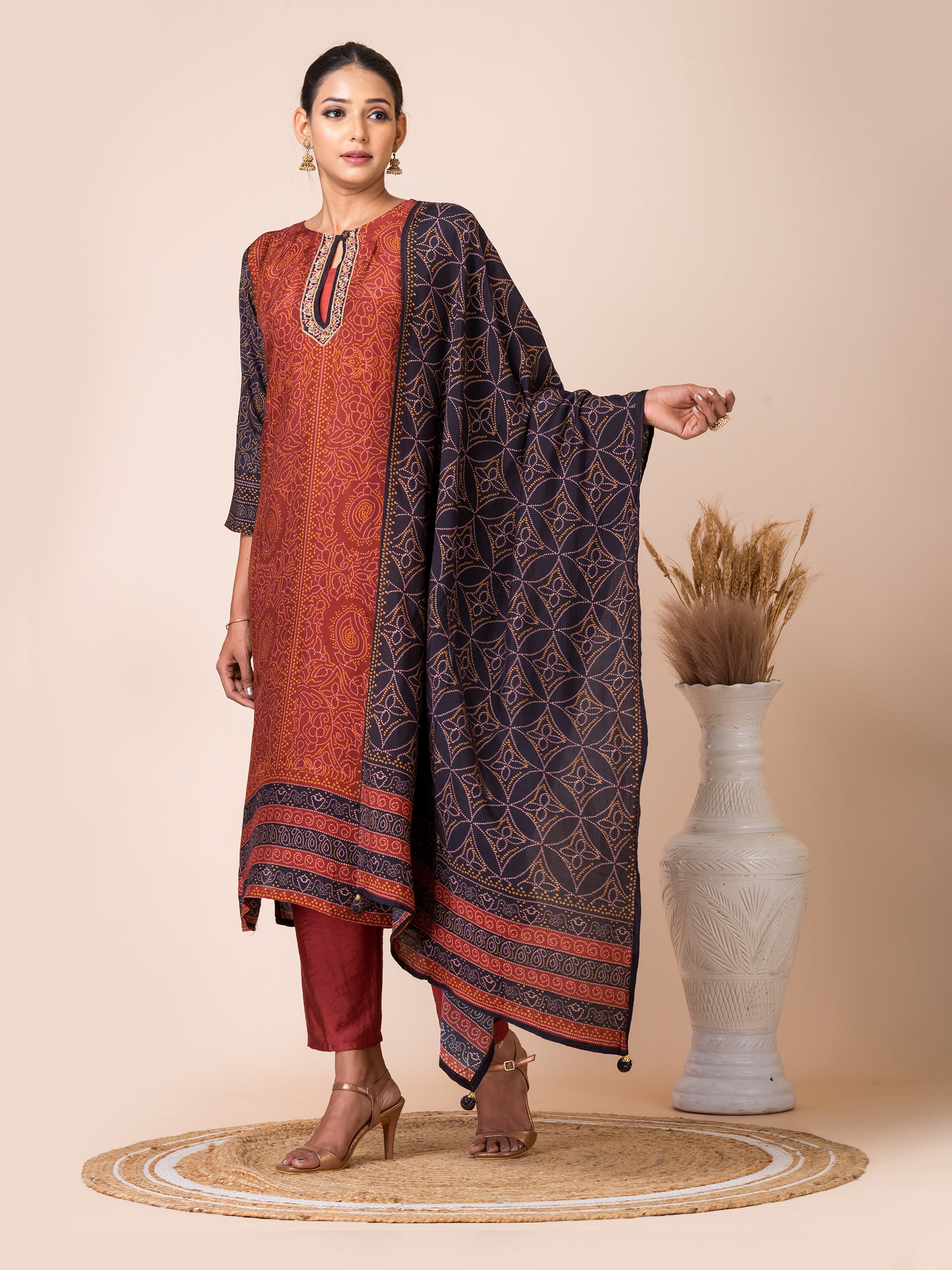 Luxurious Maroon and Black Bandhani Print Kurta Set by Sarso Sarso