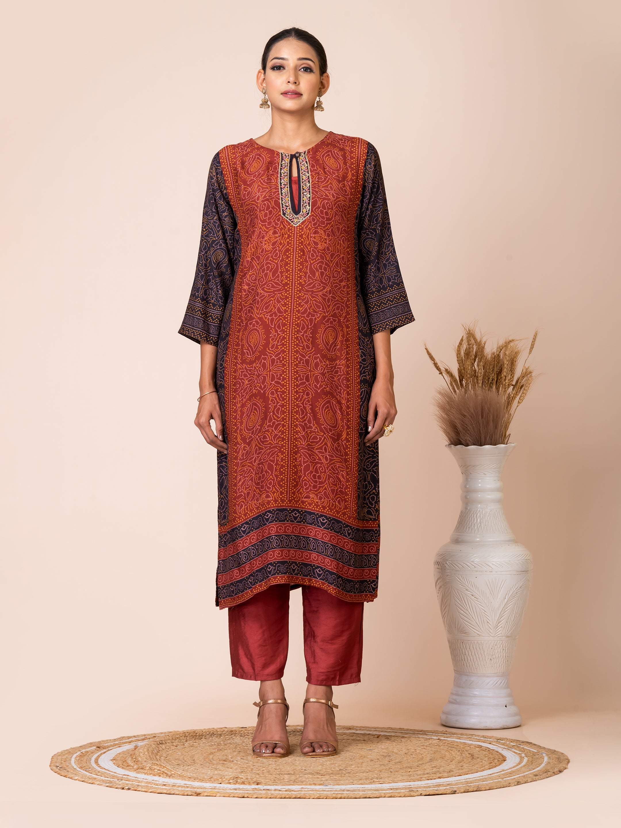 Luxurious Maroon and Black Bandhani Print Kurta Set by Sarso Sarso