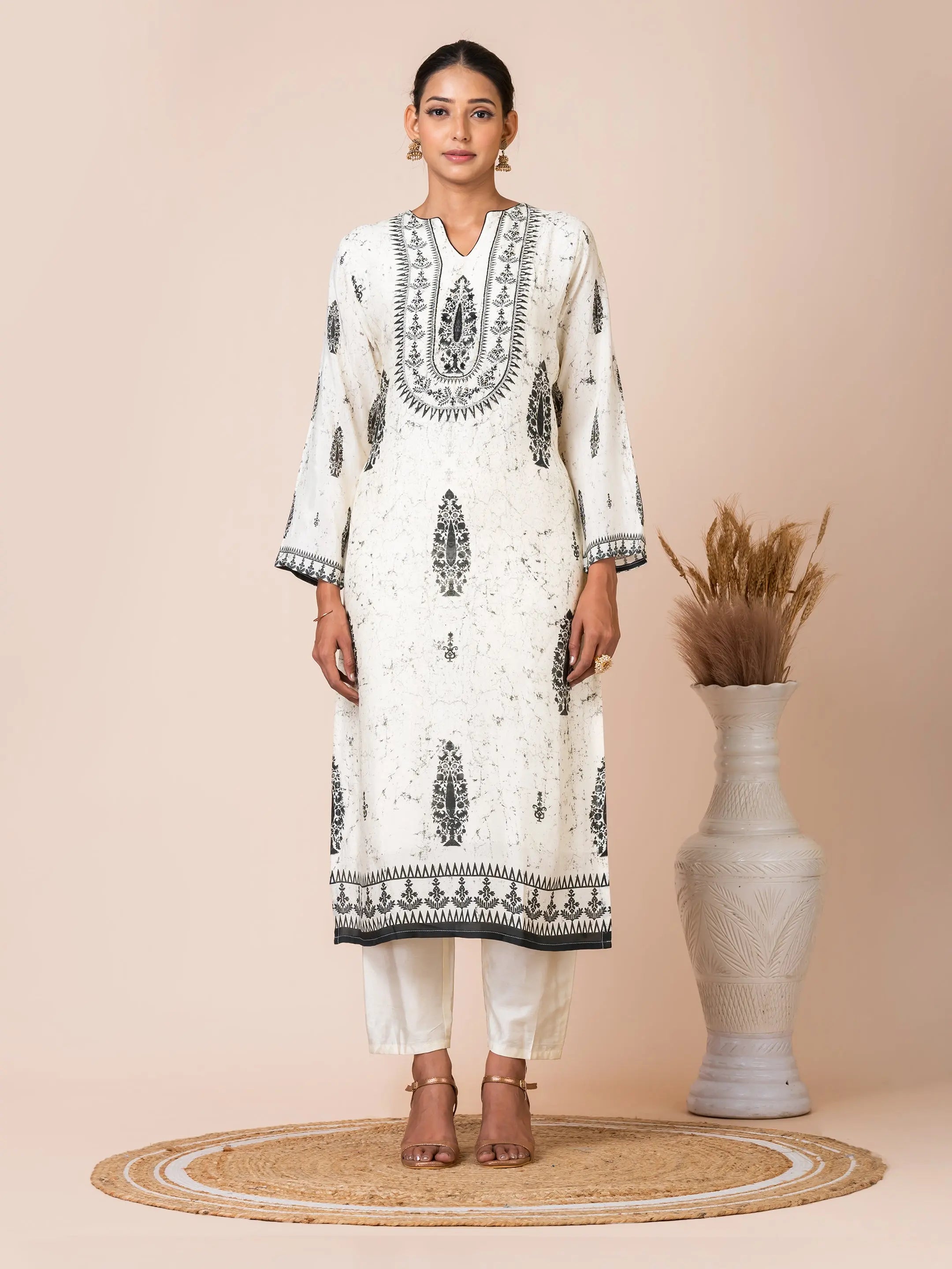 Black & White Printed Kurta Set with Handwork Detailing Sarso