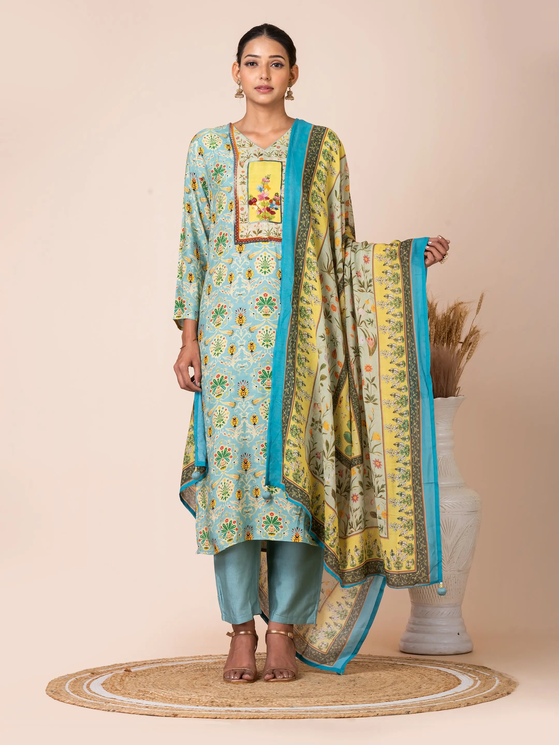 Blue Floral Kurta Set with Kantha and French Knot Handwork Sarso