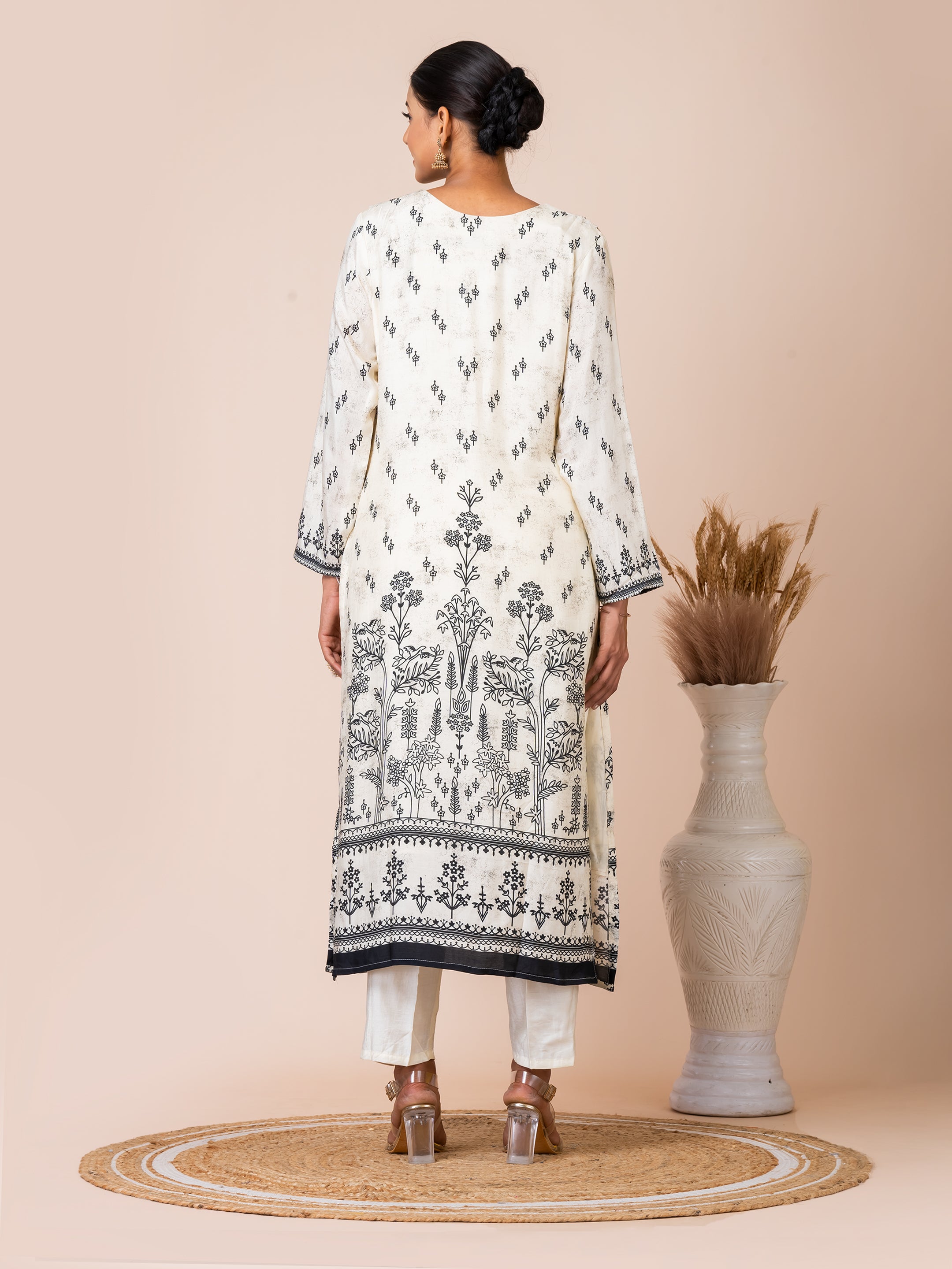 Black and White Nature Print Kurta Set with Handwork by Sarso Sarso