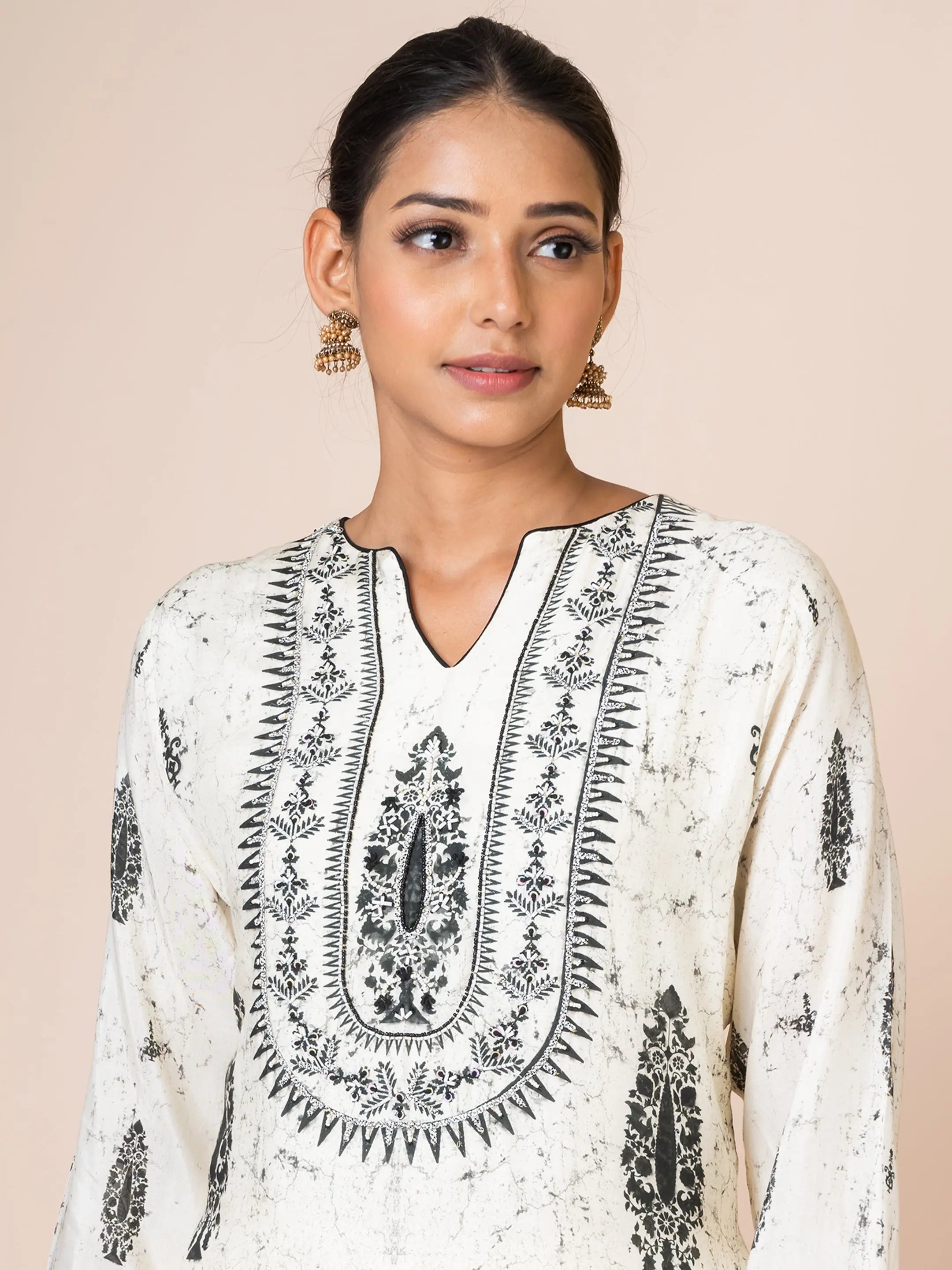 Black & White Printed Kurta Set with Handwork Detailing Sarso