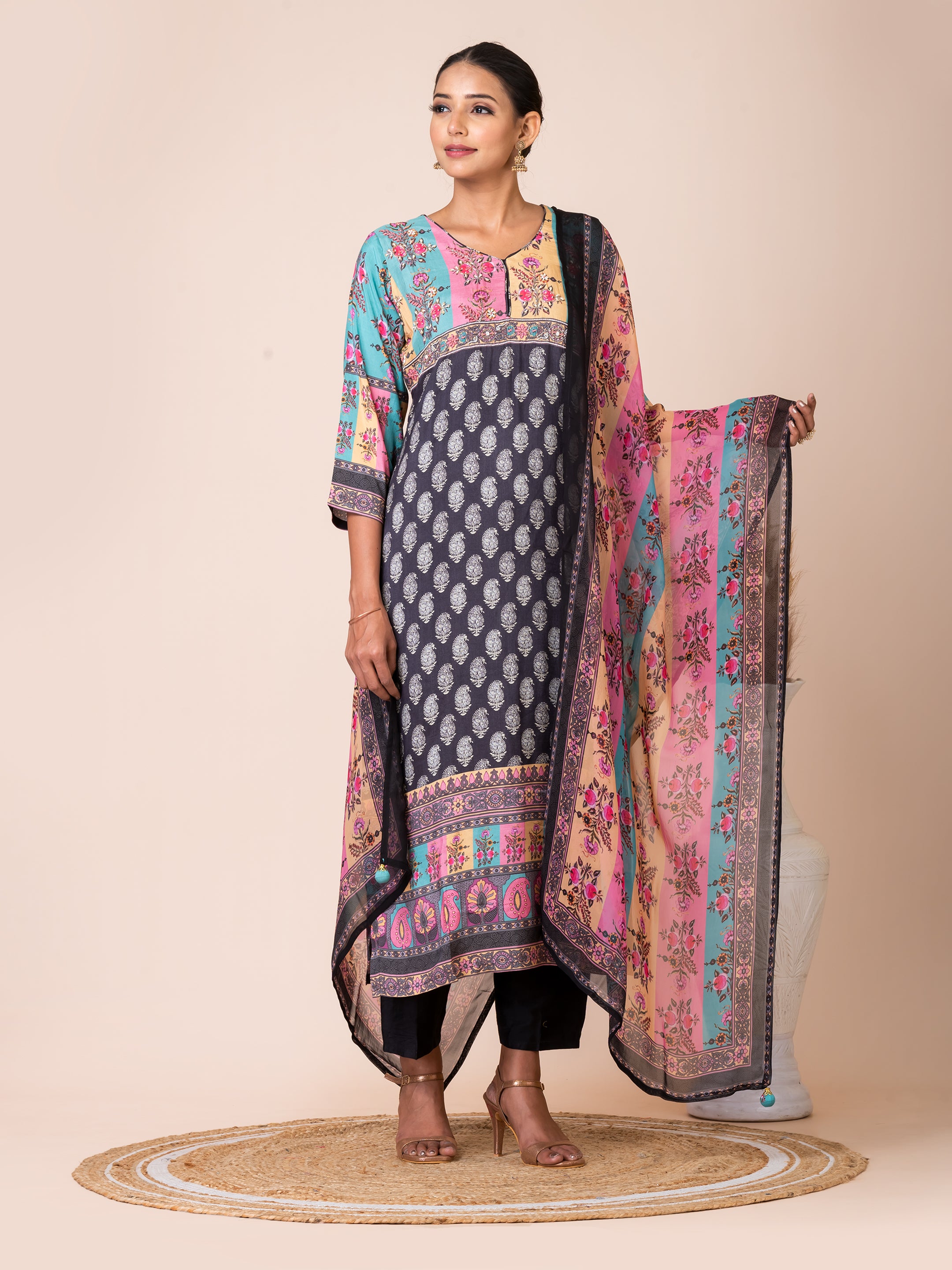 Charming Multicolor Patch Print Kurta Set with Organza Dupatta Sarso