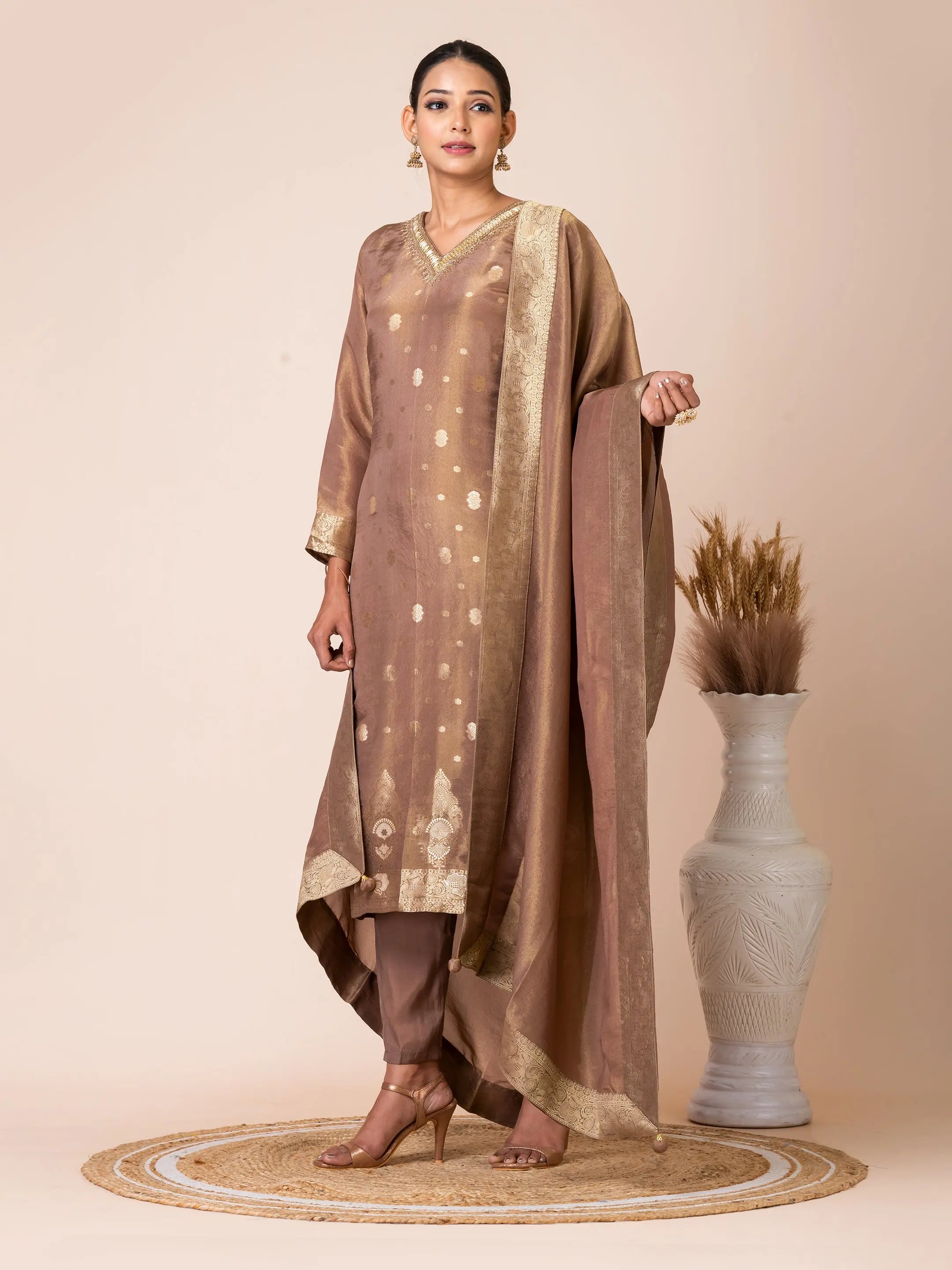 Golden Tissue Jacquard Kurta Set with Exquisite Handwork Sarso