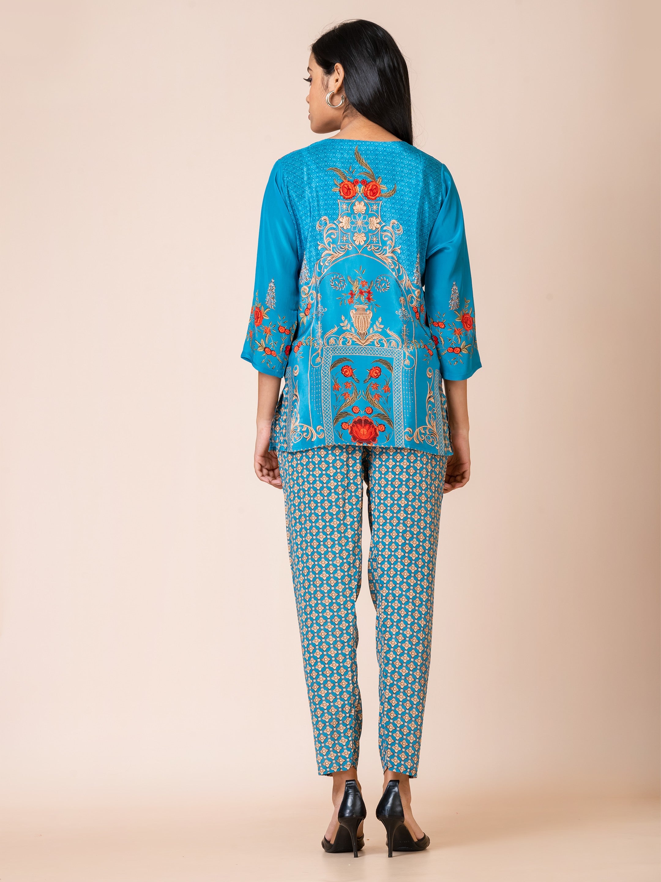 Sarso Exotic Print Natural Crepe Co-ord Set Sarso